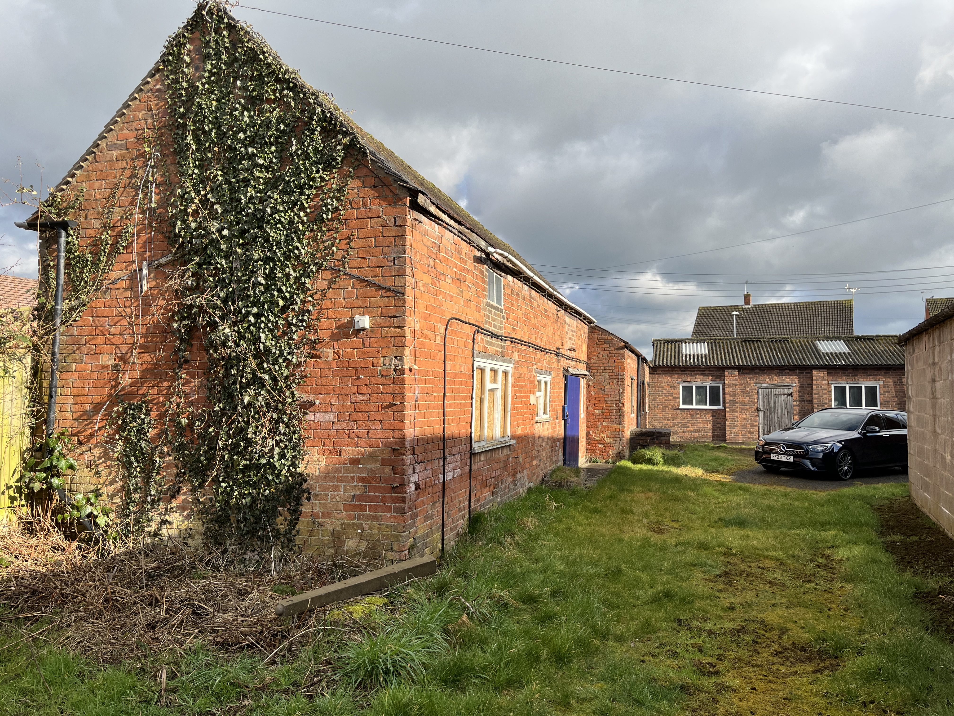 LAND AT GREY FARM, HIGH STREET, WHEATON ASTON, STAFFORD, ST19 9NP